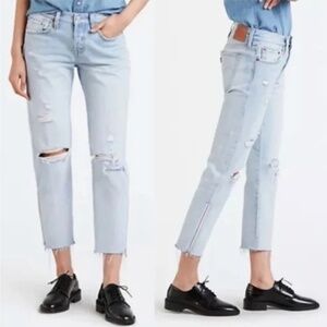 Levi's 501 Tapered Cropped Jeans Zipper Ankle Womens